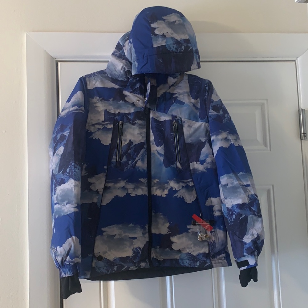 Noize kids jacket size 12.